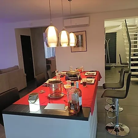 Cosy Adults Only 4*